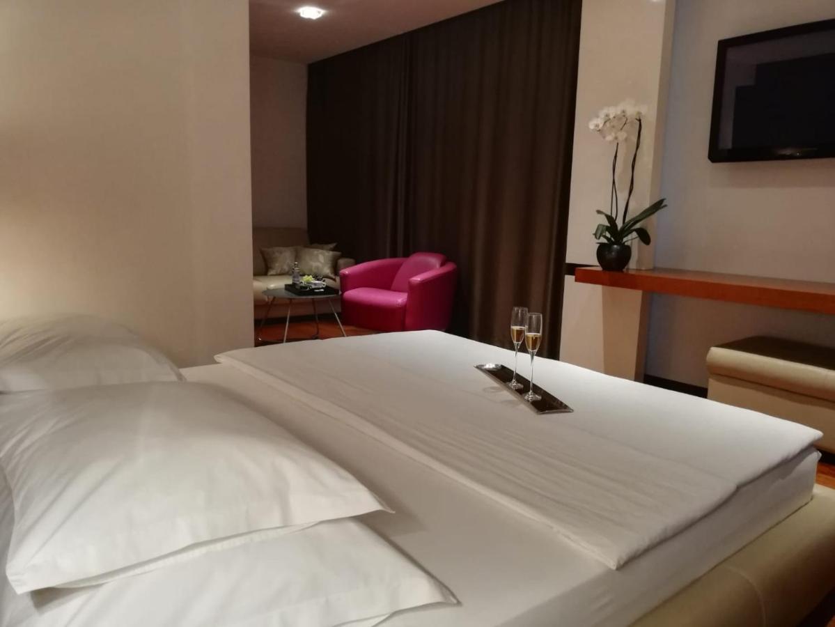Hotel In Меджугорье Экстерьер фото