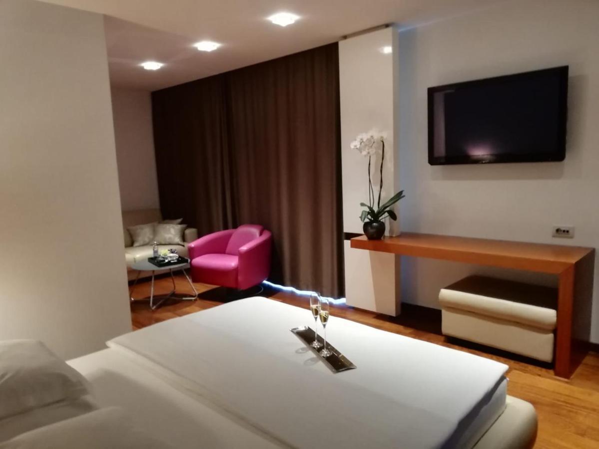 Hotel In Меджугорье Экстерьер фото