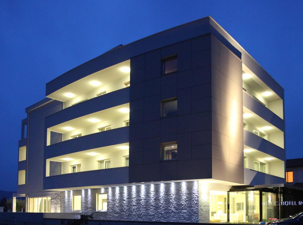 Hotel In Меджугорье Экстерьер фото